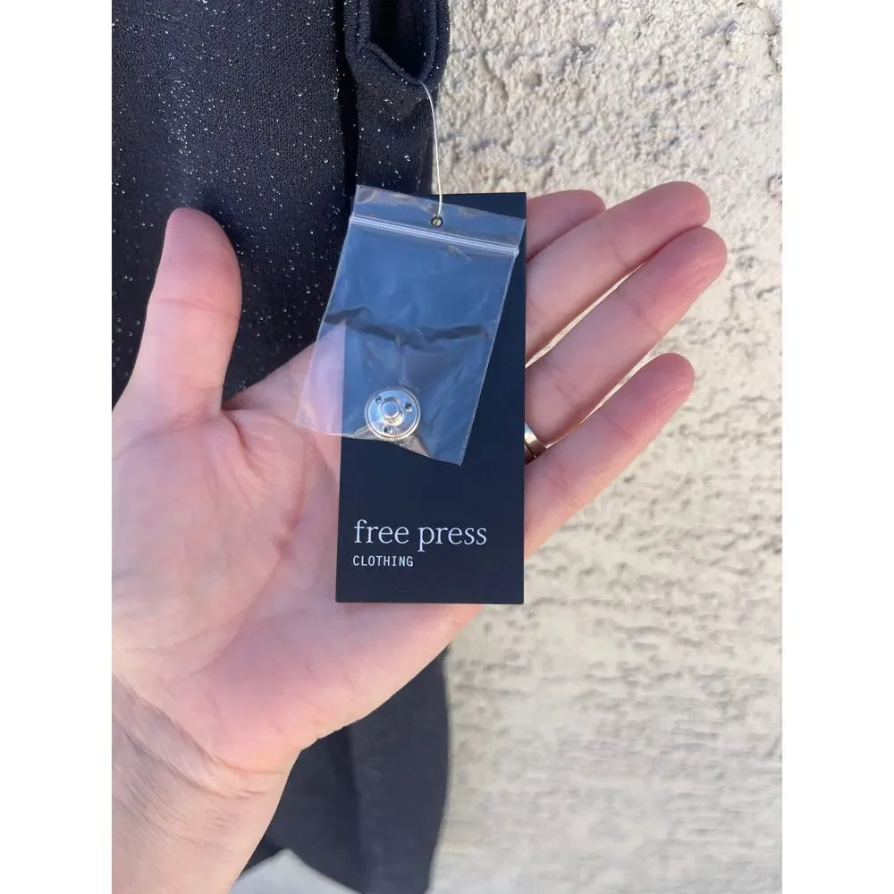 NWT Women's Free Press Sleeveless Sparkly Grey Dress  - Medium - Picture 6 of 7